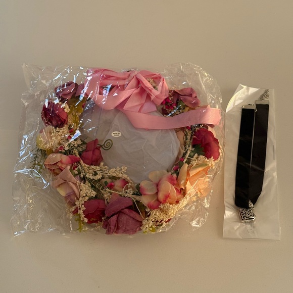 Dolls kill BAVARIAN MAIDEN COSTUME SET with headpiece and choker Octoberfest - Picture 4 of 5